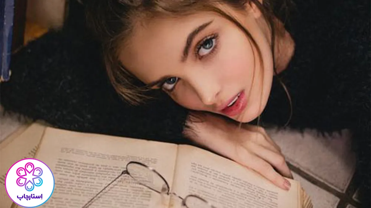 عکس دخترانه با کتاب