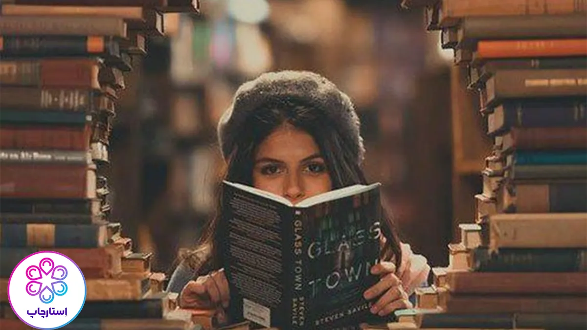 عکس دخترانه با کتاب