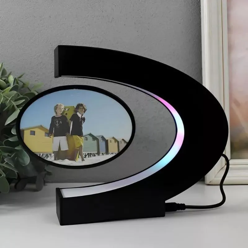 قاب های شناور (Floating Frames)