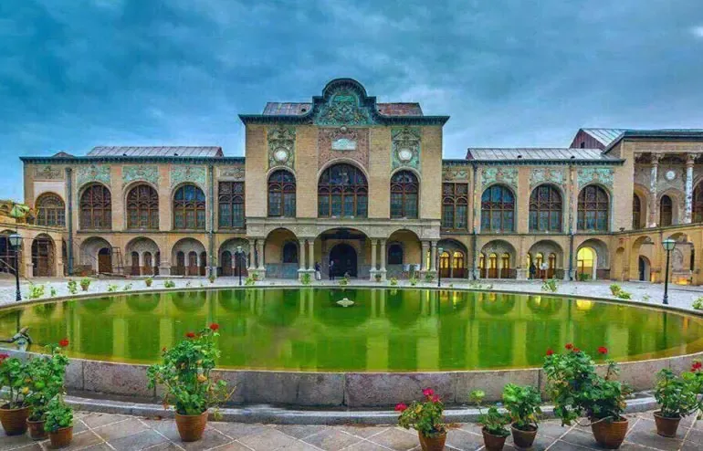عمارت مسعودیه؛ لوکیشن مناسب برای عکس های کلاسیک