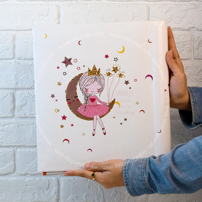 آلبوم چسبی دختر و ماه 22 در 29